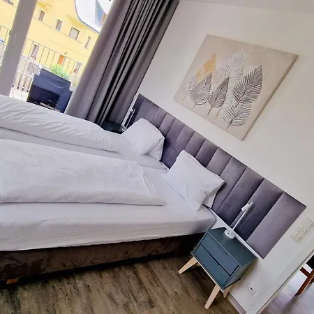 Lakepark Apartment *