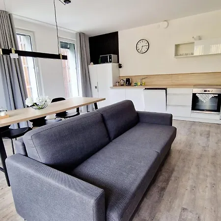 Lakepark Apartment *
